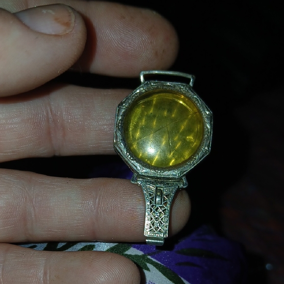 Vintage Silver Pendant with Yellow Gem